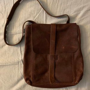Duluth Trading Company Leather Convertible Bag